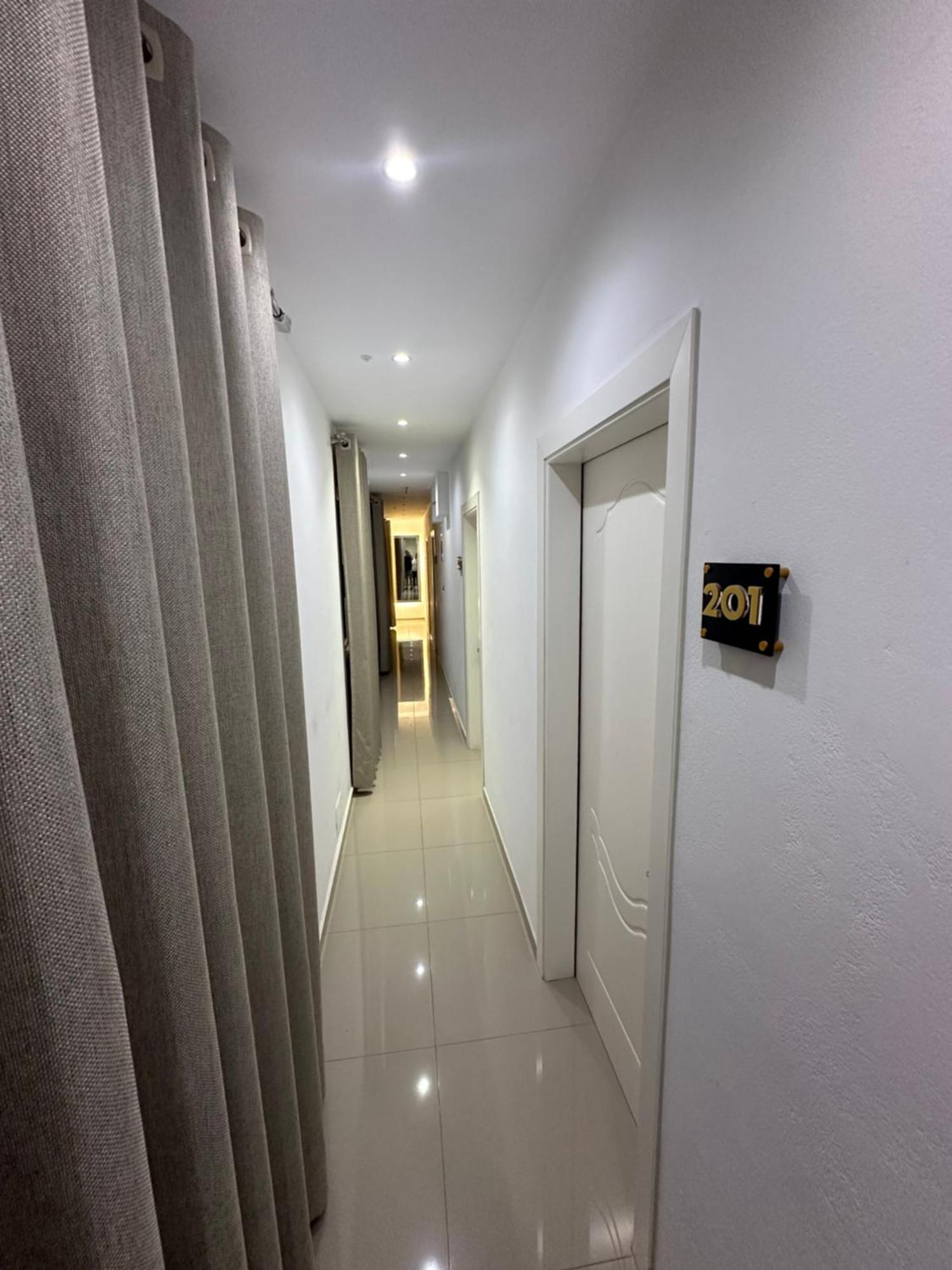 Hotel Elisabet Саранде Екстериор снимка
